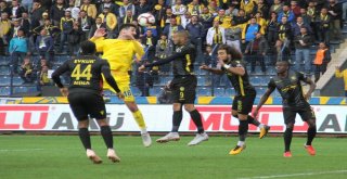 Spor Toto Süper Lig: Mke Ankaragücü: 1 - Evkur Yeni Malatyaspor: 0 (İlk Yarı)