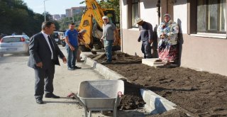 Sakinderede Belediye Asfalt Çalışması Başlattı