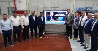 Ak Parti Heyeti Yerli Üretim Cep Telefonlarını Fabrikasında İnceledi