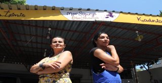 Mersinde Oto Yıkamacı Kadınlar Erkeklere Taş Çıkartıyor