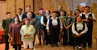 Yaşlı Evlerinde Sanatla Gelen Sağlık