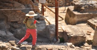 Paha Biçilemeyen Çinilerin Üretildiği Fırınlarda Kazılar Yeniden Başladı