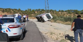 Mersinde Cenaze Dönüşü Kaza: 1 Ölü, 6 Yaralı