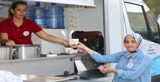 Efeler Belediyesi Mehmetçik Ailelerinin Gönüllerine Dokunuyor