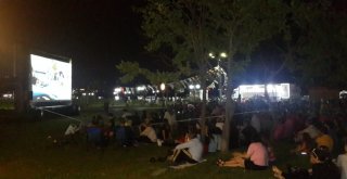 Açık Havada Sinema Keyfi