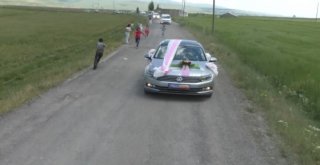 Bahşiş Almak İsteyen Çocuklar Canlarını Hiçe Sayıyor