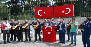 Beyoğlunda Halk Ozanları Abdyi Ve Doları Protesto Etti