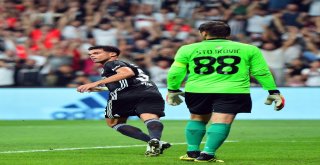 Uefa Avrupa Ligi: Beşiktaş: 2 - Partizan: 0 (İlk Yarı)