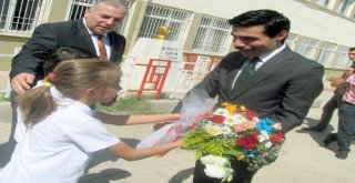 Arabanda Ders Zili Çaldı