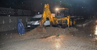 Sağanak Yağışlar Tatvanda Hayatı Olumsuz Etkiliyor