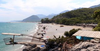 Anet Kültürel Ve Sosyal Yaşamı Destekliyor