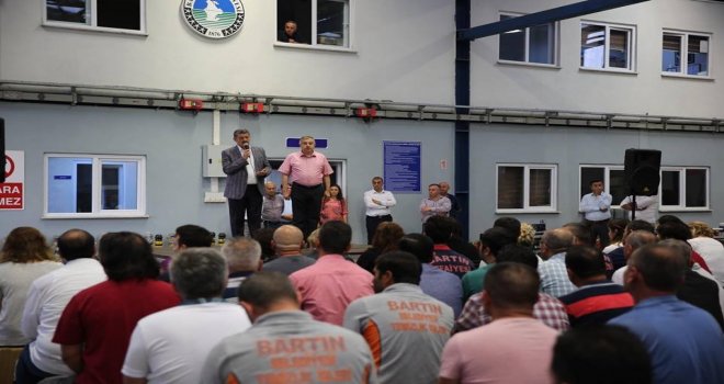 Akın İşçilerle Toplantı Yaptı