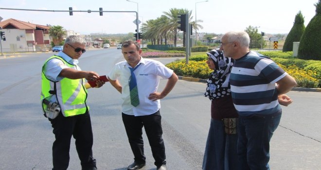 Kimsenin Burnunun Kanamadığı Kazada Tartışmayı Sabırlı Polis Bitirdi