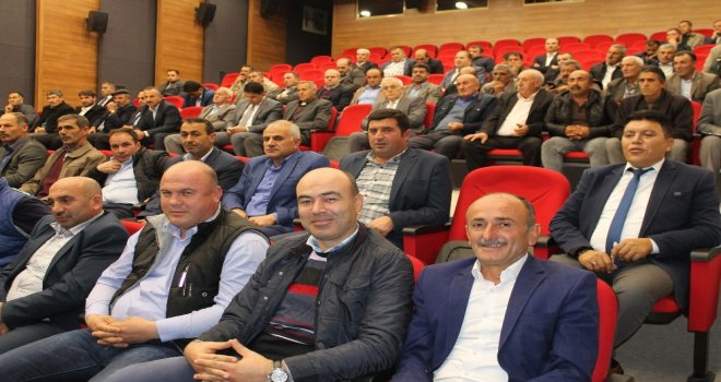 Akdağmadeninde Muhtarlar Toplantısı Yapıldı