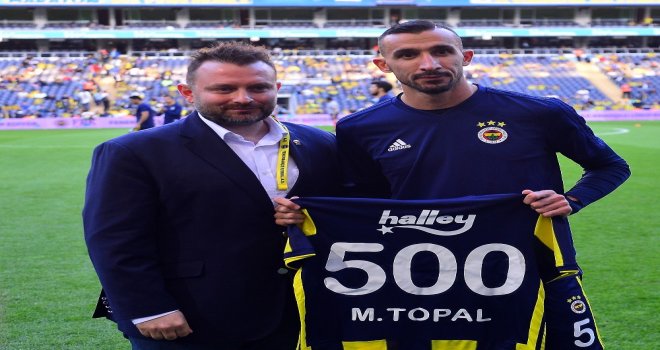 Mehmet Topala 500. Maç Ödülü