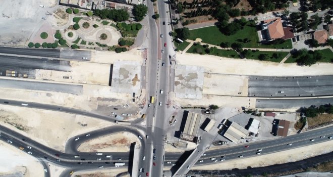 Mezarlık Köprülü Kavşak 10 Gün Boyunca Tek Şerit Olacak