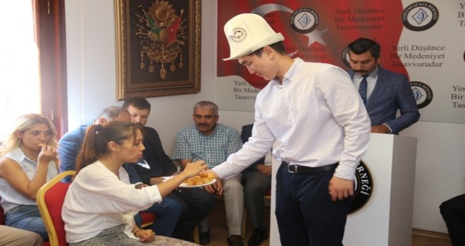 Yalçın Topçu: “Türkiye Yeniden Ulu Bir Çınar Olma Yoluna Girmiştir”