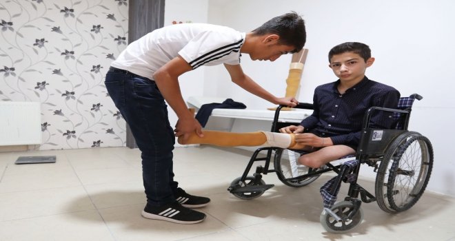 Protez Ayaklarını Kaybeden 14 Yaşındaki Sarıtaşa Büyükşehirden Yeni Protez