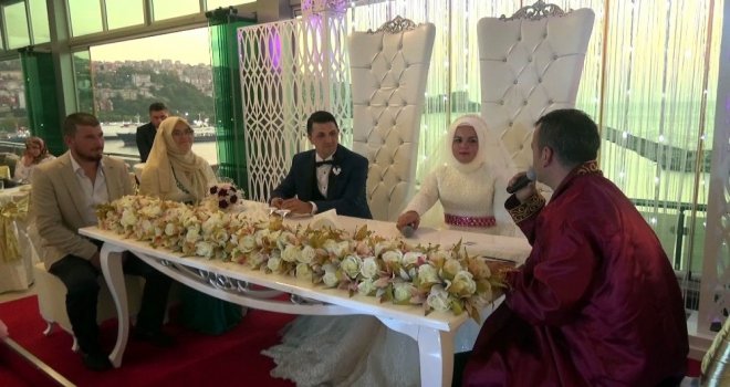 Damada Şaka Yapmak İsteyen Gelin Kendi Tuzağına Düştü