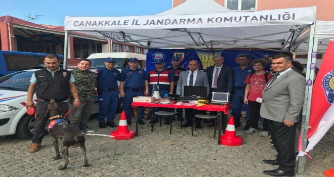 Bigada Kurumlar Öğrencilerle Buluşuyor