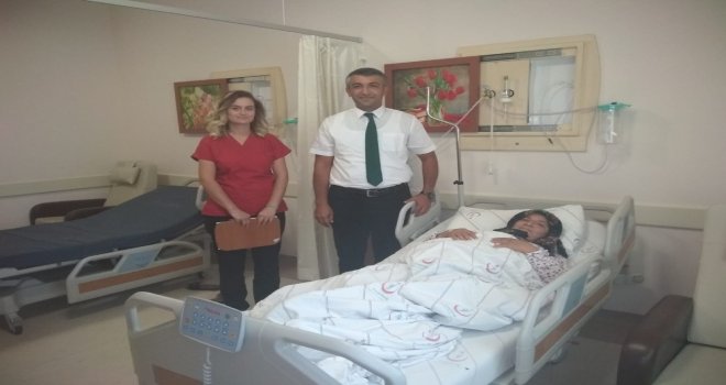 Korkuteli Devlet Hastanesinde İlk Kapalı Böbrek Taşı Ameliyatı