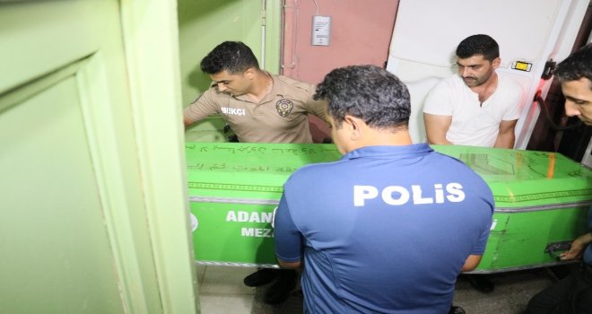 Kadın Polis Başından Vurulmuş Halde Evinde Bulundu