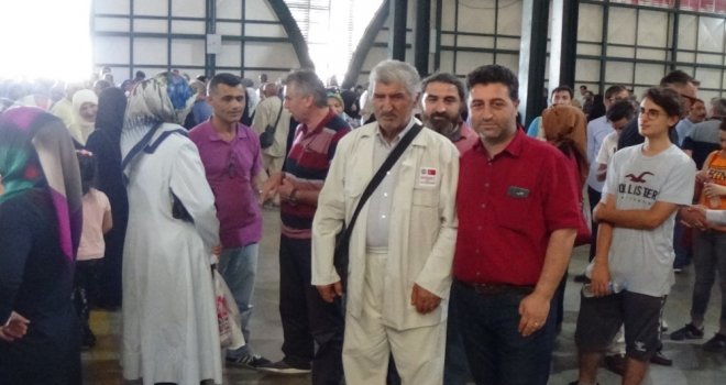 Hac Kafilesi Yola Çıktı