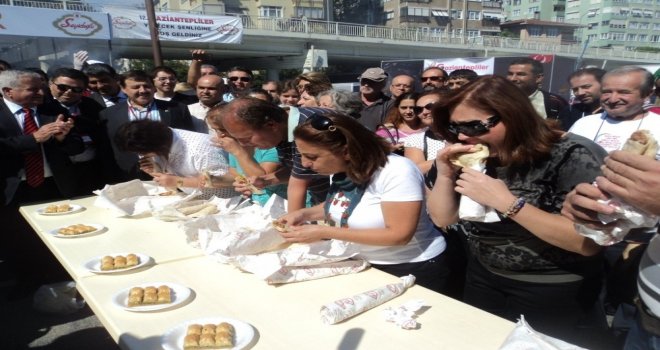 Gaziantep Yiyecekleri Şenliğinde 100 Bin Porsiyon Kebap Pişirilecek