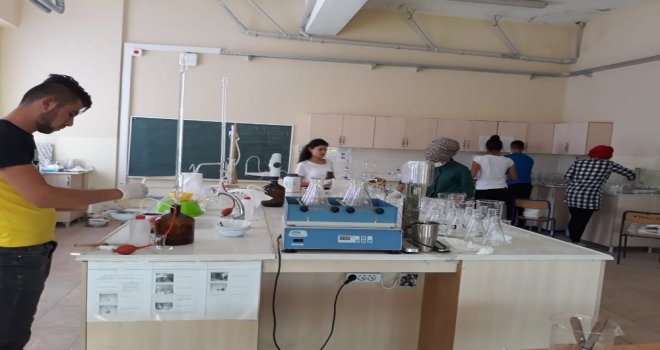 Tarım Lisesinden İç Anadoluya Toprak Analizi Hizmeti