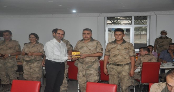 Başkan Vekili Işıktaş, Tayini Çıkan Güvenlik Güçleri Personeli İle Yemekte Buluştu