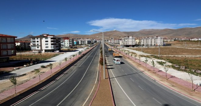 Ahmet Yesevi Caddesinde Sona Gelindi