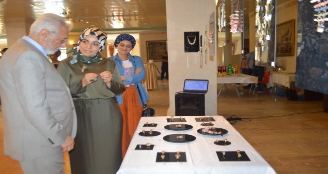 Mardinin İlk Çağdaş Takı Sergisi Açıldı