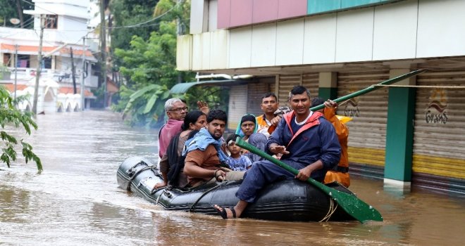 Hindistanda Sel Felaketinde Ölenlerin Sayısı 164E Yükseldi