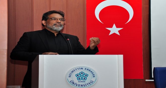 Prof. Dr. Waghid Neüde İslam Dünyasındaki Eğitimi Ele Aldı