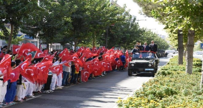 Batmanda 30 Ağustos Zafer Bayramı Coşkuyla Kutlandı