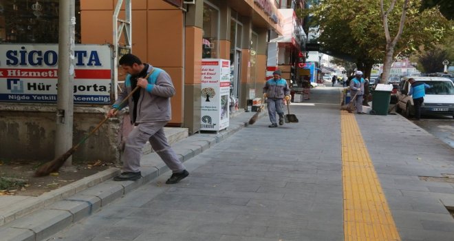 Niğde Belediyesi Temizlik Çalışmaları Aralıksız Sürüyor