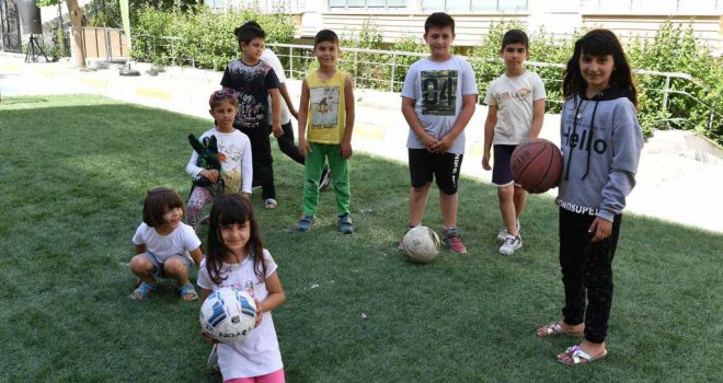 BEYLİKDÜZÜ'NDE OYUN SOKAKLARI KURULDU