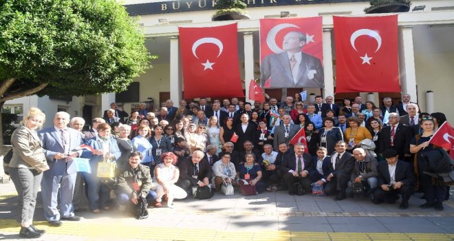 Türk Dünyasının Şair Ve Müzisyenleri Adanada