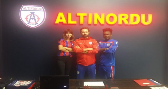 Altınordu Samsuna Futbol Okulu Açtı