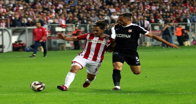 Tff 2. Lig: Yılport Samsunspor: 1 - Kastamonuspor 1966: 0 (İlk Yarı Sonucu)