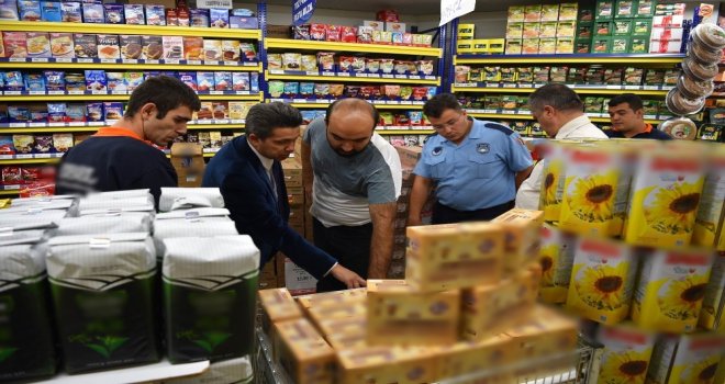 Selçukluda Etiket Denetimi