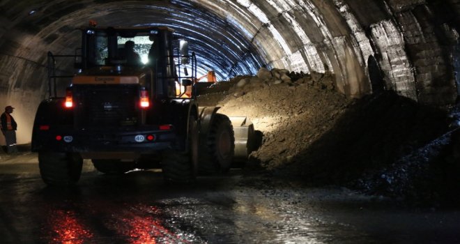 Meteorolojinin Uyardığı Kuvvetli Yağış Tuncelide Etkili Oldu