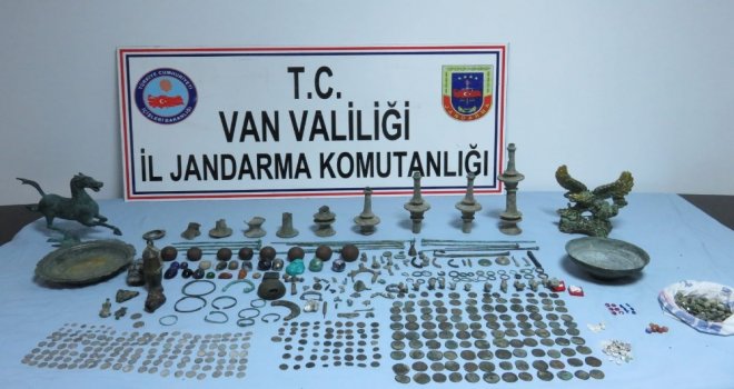 Vanda 629 Parça Tarihi Eser Ele Geçirildi