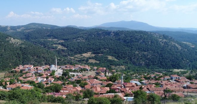 154 Mahalle Projesiyle Mahallelere Hizmet Yağıyor