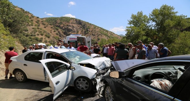 Tuncelide Trafik Kazası: 1 Ölü, 7 Yaralı