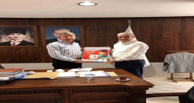 Ak Parti Adana İl Başkanı Yeniden, Kızılayın Kurban Kampanyasına Destek