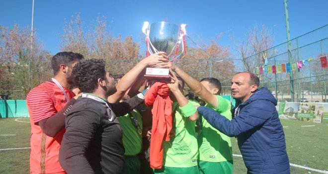 Görme Engelliler Spor Kulübü 6Ncı Kez Kupa Kaldırdı