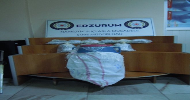 Peynir Bidonu İçerisinde 10 Kilo 730 Gram Eroin Ele Geçirildi