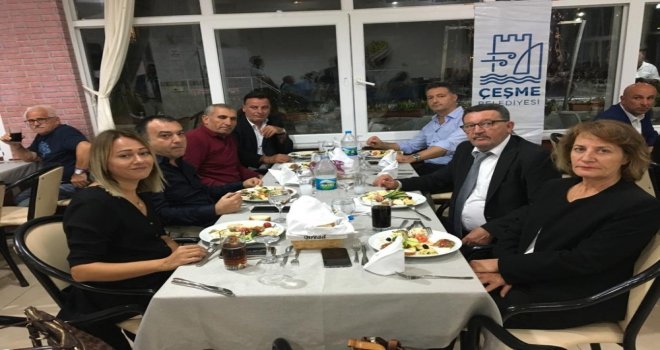 Çeşmenin Eski Ve Yeni Muhtarları Yemekte Buluştu