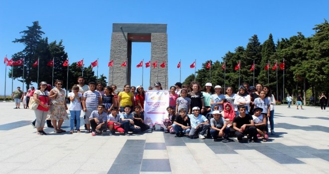 Öğrenciler Çanakkale Ve İstanbulu Gezdi
